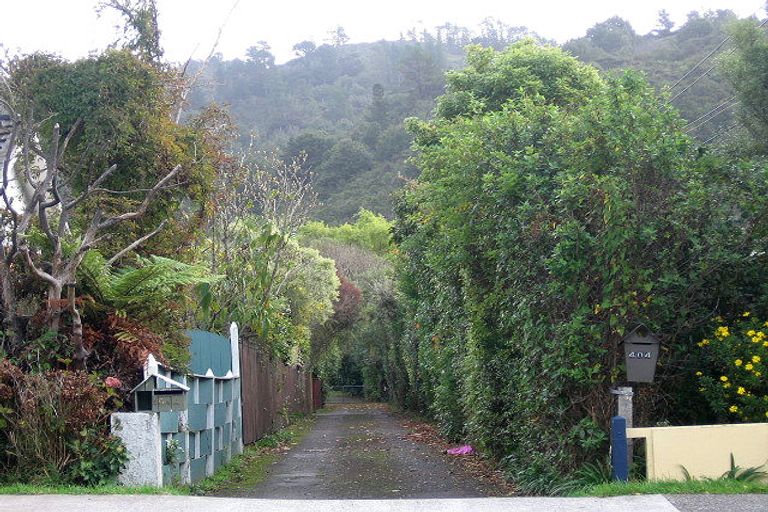 Photo of property in 406 Stokes Valley Road, Stokes Valley, Lower Hutt, 5019