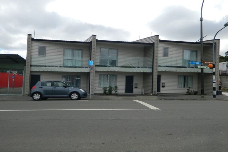 Photo of property in 19u1 Collins Avenue, Tawa, Wellington, 5028