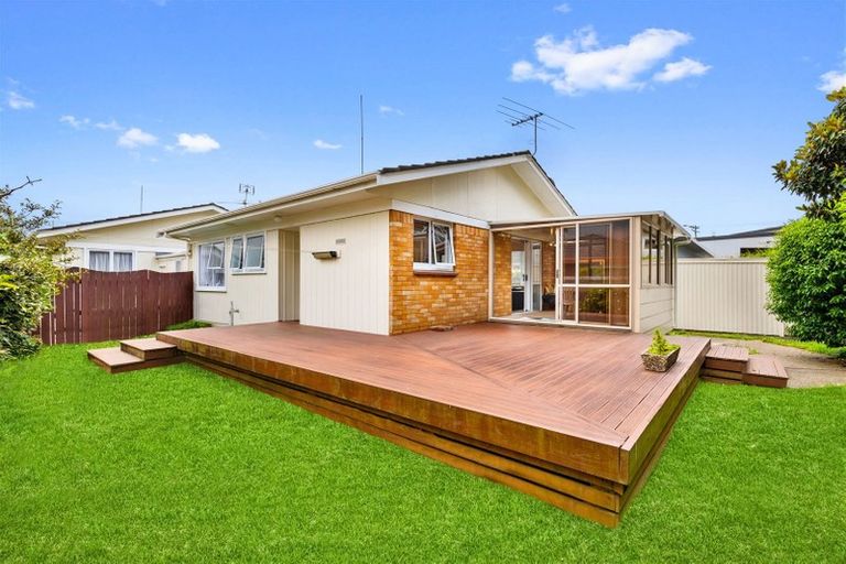 Photo of property in 3/4 Menary Street, Papakura, 2110