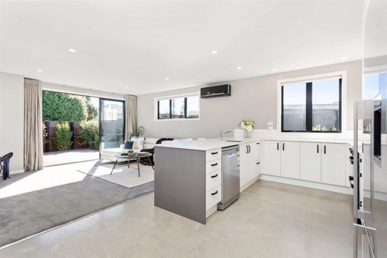 Photo of property in 54 Dover Street, St Albans, Christchurch, 8014