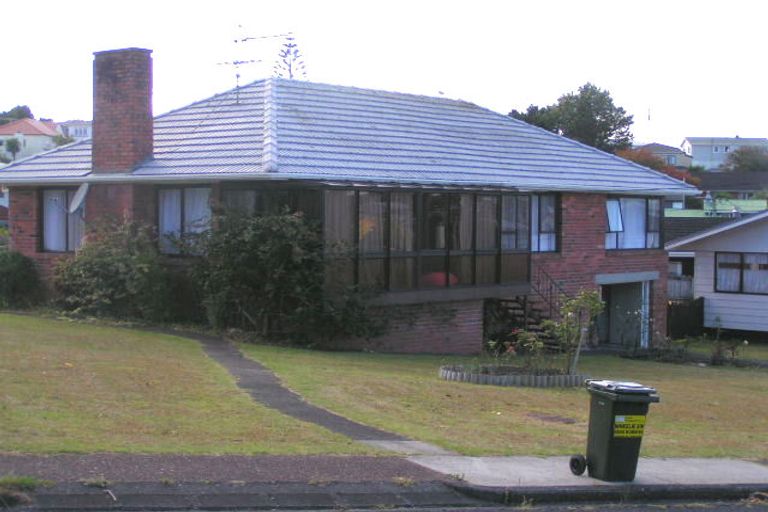 Photo of property in 2/1 Meadowvale Avenue, Forrest Hill, Auckland, 0620