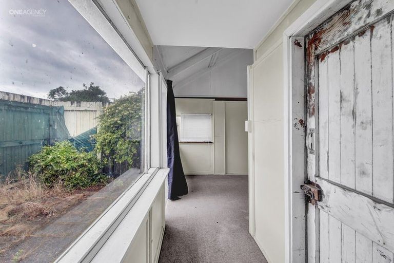 Photo of property in 6 Drake Street, New Brighton, Christchurch, 8061
