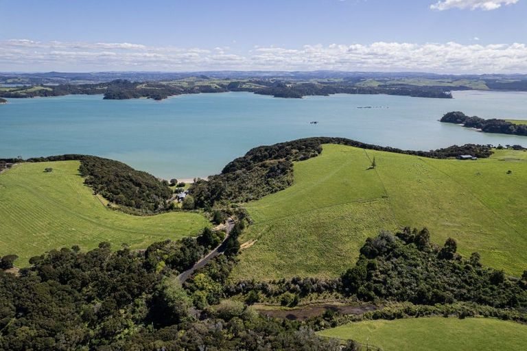 Photo of property in 90 Mckenzie Road, Te Ti Mangonui, Kerikeri, 0294