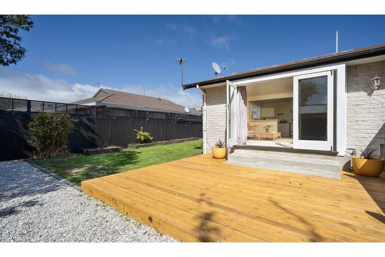 Photo of property in 2/176 Riverlaw Terrace, Saint Martins, Christchurch, 8022