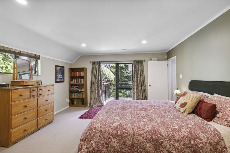 Photo of property in 18a Lucknow Terrace, Khandallah, Wellington, 6035