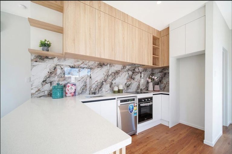 Photo of property in 3/32 Sunlands Drive, Manurewa, Auckland, 2102