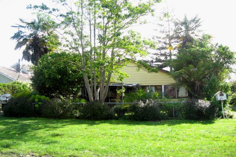 Photo of property in 35 Kuku Street, Te Awanga, 4102