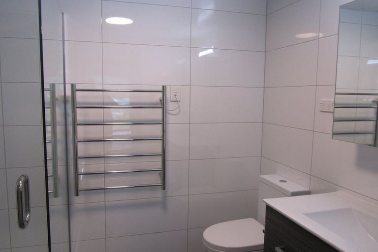 Photo of property in Frame Apartments, 702/111u Molesworth Street, Thorndon, Wellington, 6011