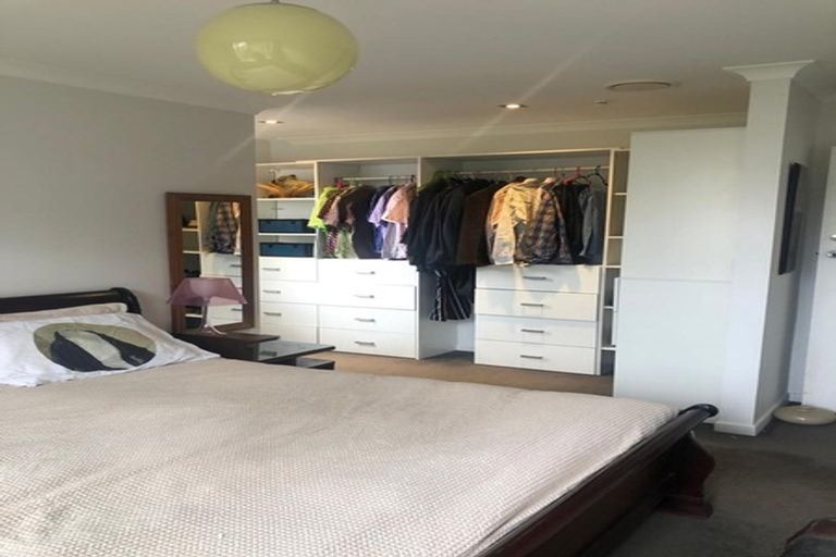 Photo of property in 33 Rua Street, Lyall Bay, Wellington, 6022