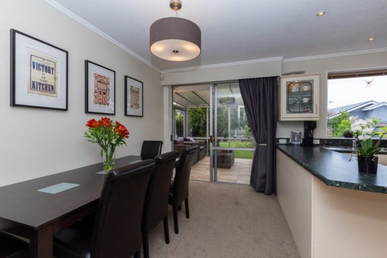 Photo of property in 260 Hendersons Road, Hoon Hay, Christchurch, 8025