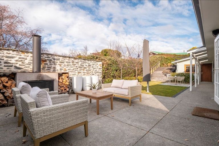 Photo of property in 21 Berkshire Street, Arrowtown, 9302