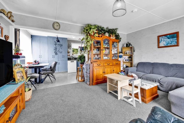 Photo of property in 99 Hathaway Street, Stratford, 4332