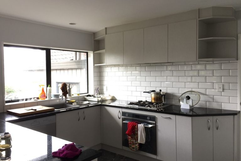 Photo of property in 7 Bushlands Park Drive, Albany, Auckland, 0632