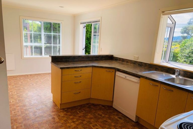 Photo of property in 93 Matatua Road, Raumati Beach, Paraparaumu, 5032