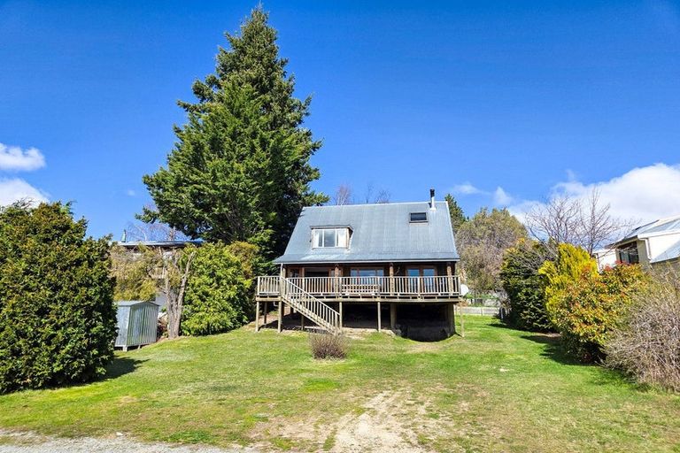 Photo of property in 5 Scott Street, Lake Tekapo, 7999