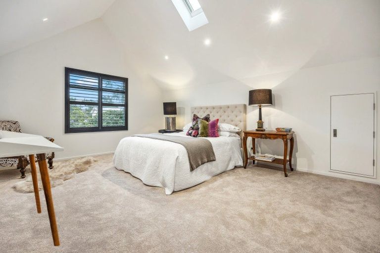 Photo of property in 16b Daresbury Lane, Fendalton, Christchurch, 8014