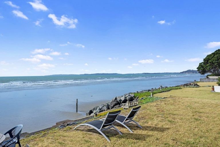 Photo of property in 305 Hibiscus Coast Highway, Orewa, 0931