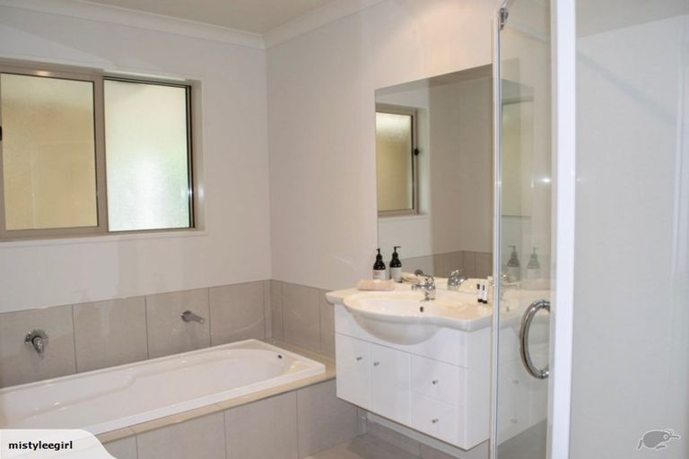 Photo of property in 4 Devine Drive, Rolleston, Christchurch, 7678