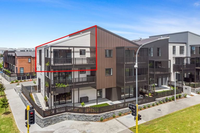 Photo of property in 4/33 Nugget Avenue, Hobsonville, Auckland, 0616