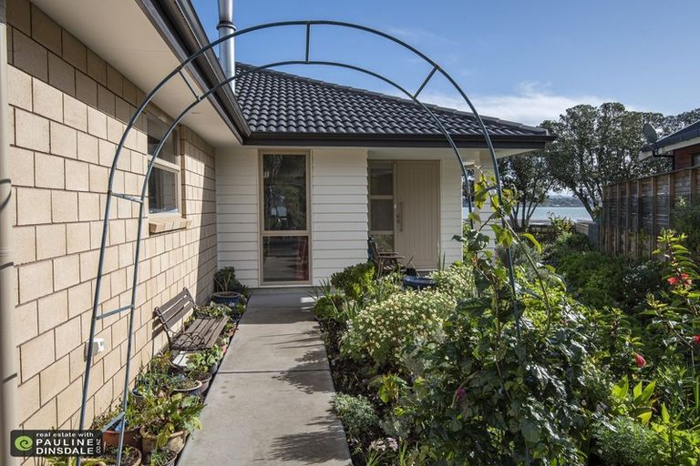 Photo of property in 12 Te Waiariki Way, Tamaterau, Whangarei, 0174