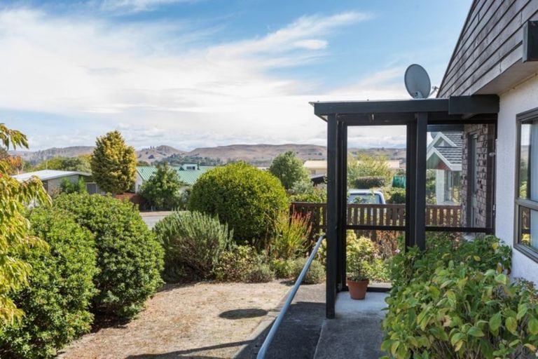 Photo of property in 6a Mount View Place, Waipukurau, 4200