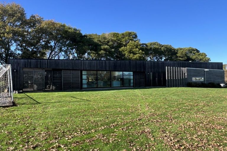 Photo of property in 32 Metcalfe Road, Ngahinapouri, Hamilton, 3290