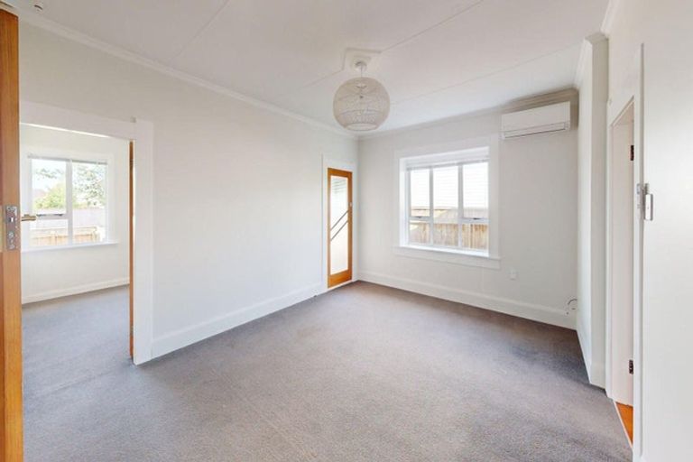 Photo of property in 21 Victoria Street, Levin, 5510