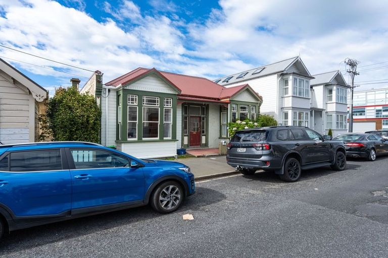 Photo of property in 69 Arthur Street, Dunedin Central, Dunedin, 9016