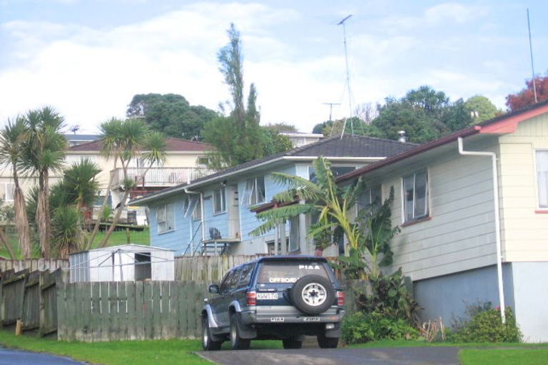 Photo of property in 97 Reynella Drive, Massey, Auckland, 0614