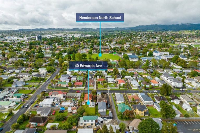 Photo of property in 40 Edwards Avenue, Henderson, Auckland, 0610