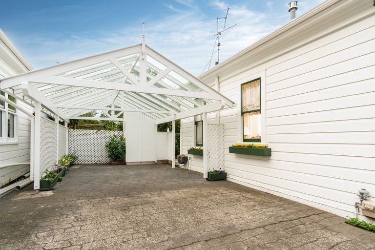 Photo of property in 6 Calgarry Avenue, Thorndon, Wellington, 6011