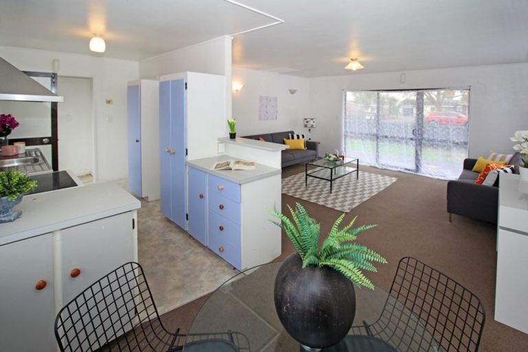 Photo of property in 45a Station Road, Takanini, 2112