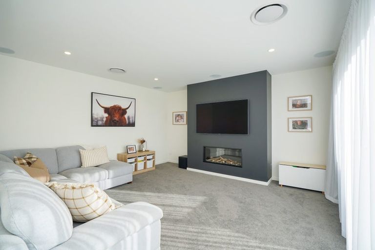 Photo of property in 6 Chatham Rise, Seaward Bush, Invercargill, 9812