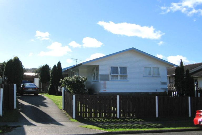 Photo of property in 20 Kairanga Crescent, Wainuiomata, Lower Hutt, 5014
