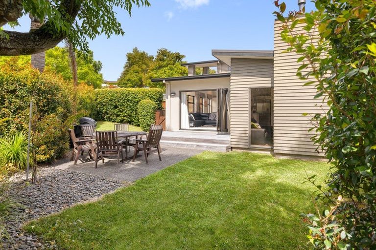 Photo of property in 2 Rochdale Close, Bethlehem, Tauranga, 3110