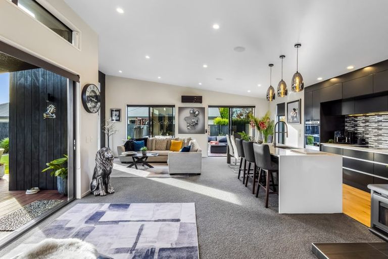 Photo of property in 2 Wilfield Drive, West Melton, 7618