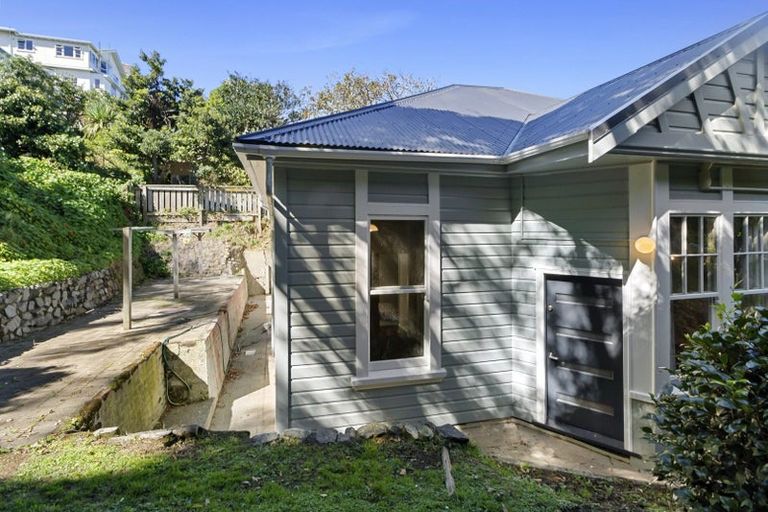 Photo of property in 22 Konini Road, Hataitai, Wellington, 6021
