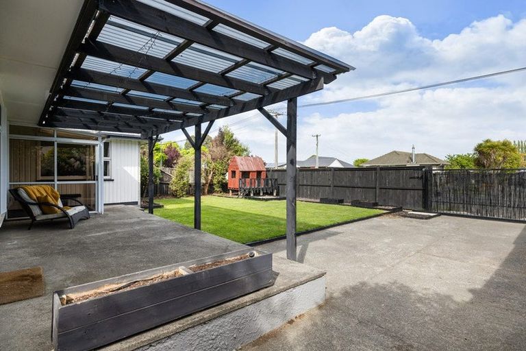 Photo of property in 124 Cavendish Road, Casebrook, Christchurch, 8051