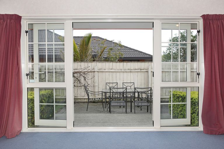 Photo of property in 5 Parnell Heights Drive, Kelvin Grove, Palmerston North, 4414