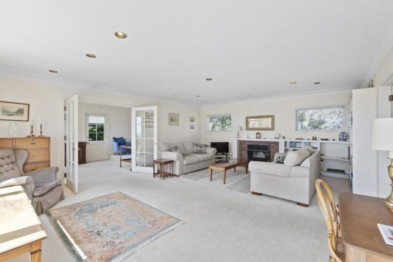 Photo of property in 155 Beach Road, Castor Bay, Auckland, 0620