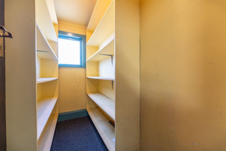 Photo of property in 334 Oriental Parade, Oriental Bay, Wellington, 6011