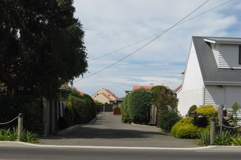 Photo of property in 79 Main Road, Redcliffs, Christchurch, 8081