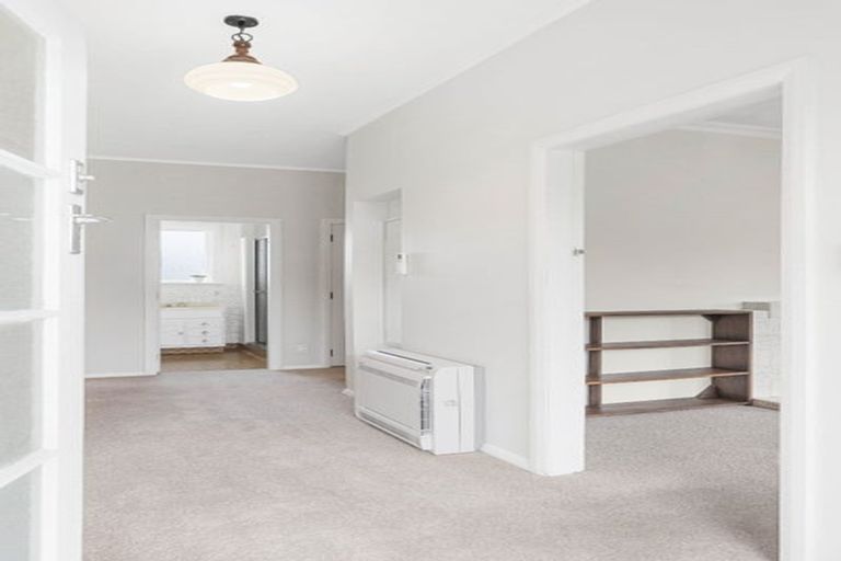 Photo of property in 51 East Street, Greytown, 5712