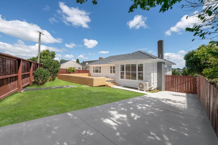 Photo of property in 27 Takanini Road, Takanini, 2112