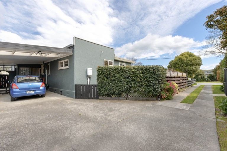 Photo of property in 99 Avondale Road, Greenmeadows, Napier, 4112