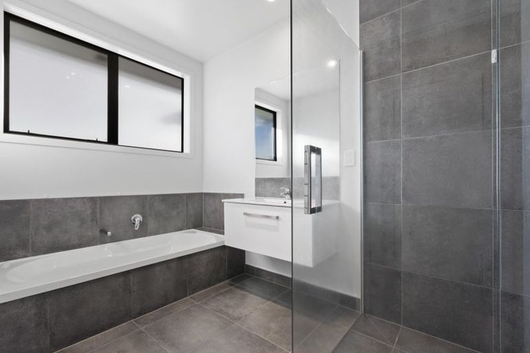 Photo of property in 2 Selliera Place, Papamoa Beach, Papamoa, 3118