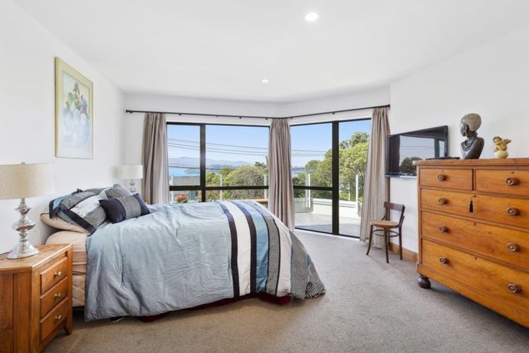 Photo of property in 15 Whitu Street, Khandallah, Wellington, 6035