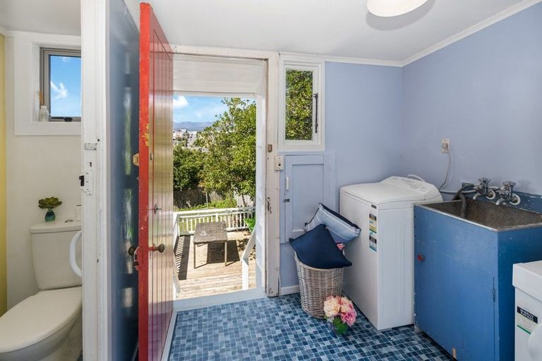 Photo of property in 19 Hinau Road, Hataitai, Wellington, 6021