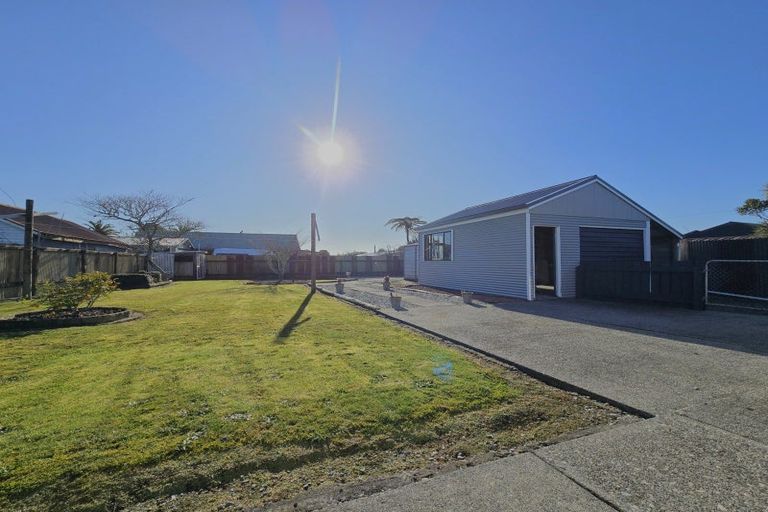 Photo of property in 127 Hoffman Street, Hokitika, 7810