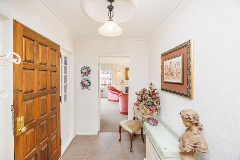 Photo of property in 7 Woodfield Avenue, Roslyn, Palmerston North, 4414